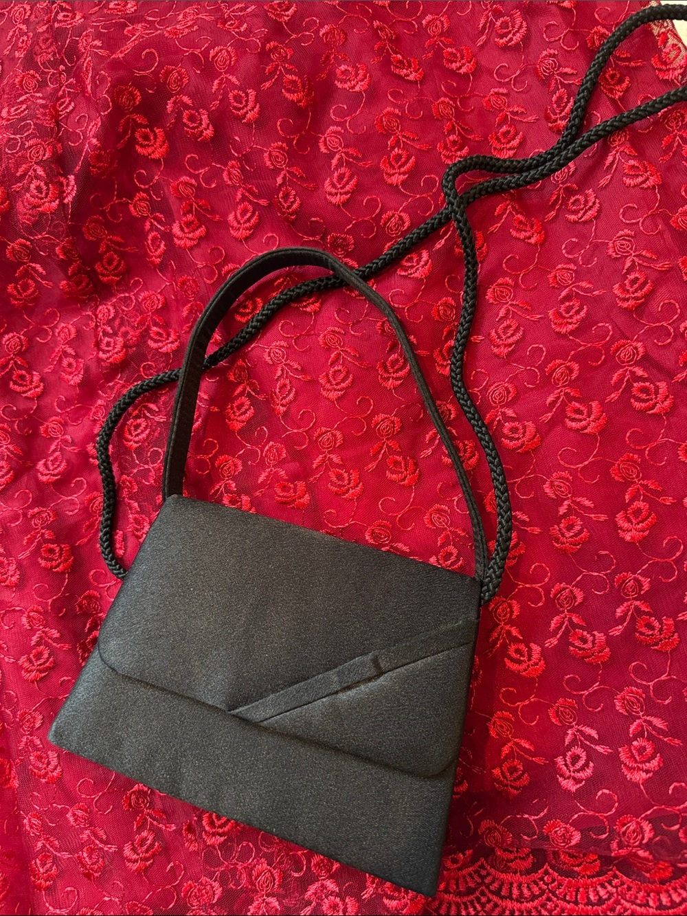 Black Evening Crossbody Bag - Sleek Minimal Design